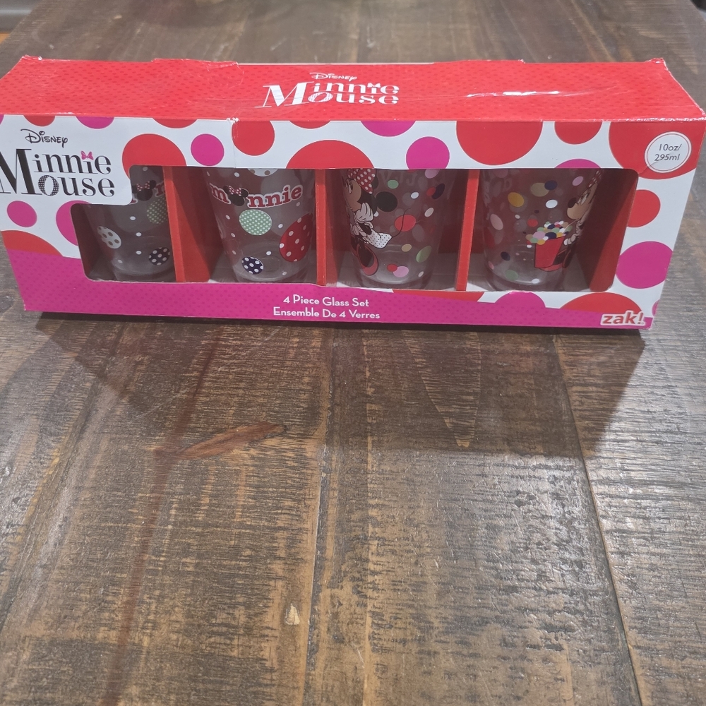 Disney Minnie Mouse Glass Set